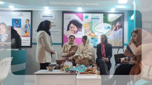 حضور شرکت بهستان دارو در کنگره چالش های بالینی در مامایی، زنان و نازایی